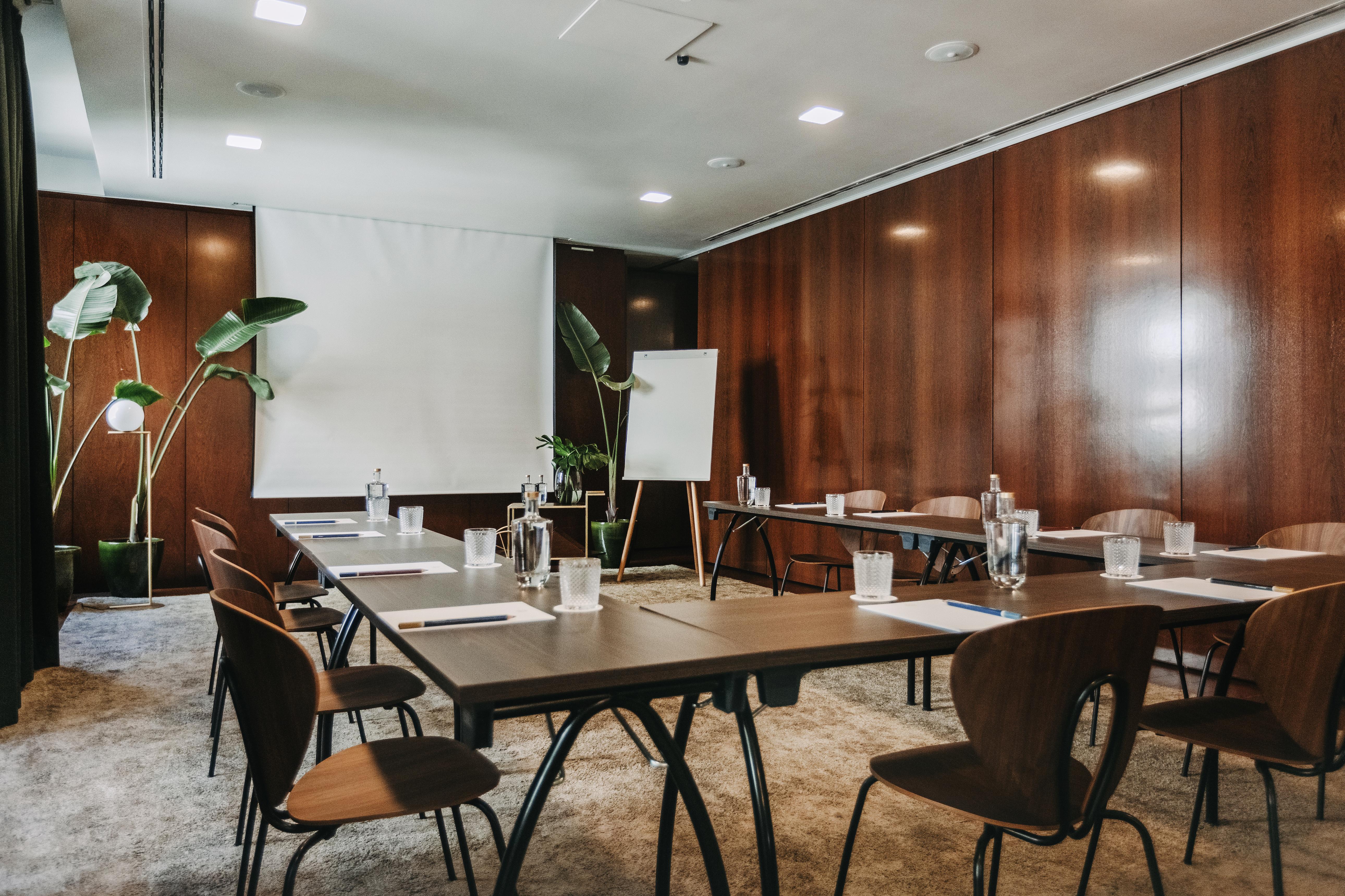 The Vintage Hotel & Spa Lisboa Exteriér fotografie Meeting room at WeWork in Amsterdam